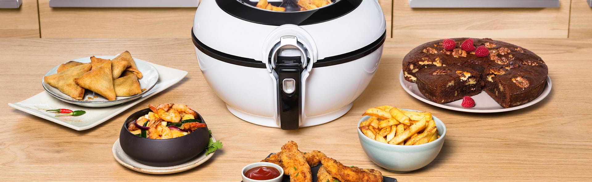 Fritteuse mit unterschiedlichen Gerichten