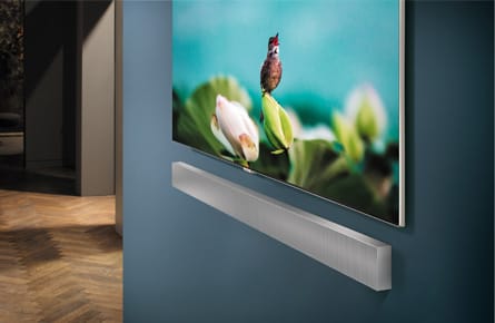 Soundbar unter Fernseher