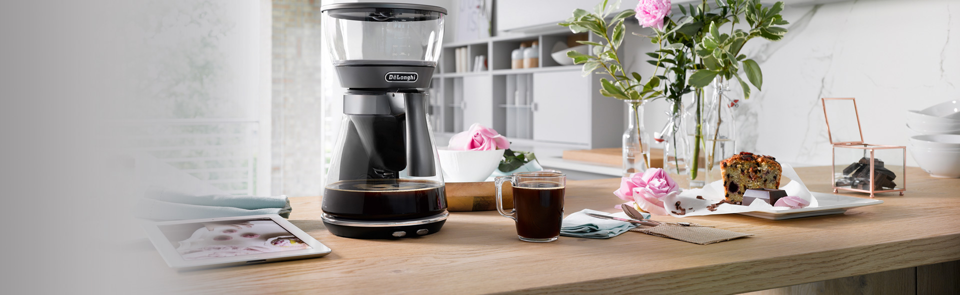 Kaffemaschine auf einer Arbeitsplatte