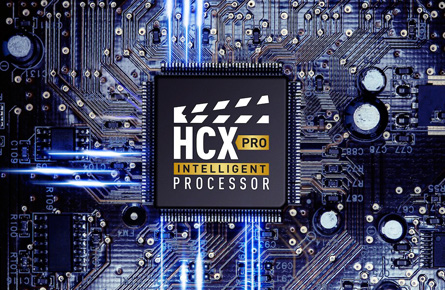 Nahaufnahme eines Computerchips mit der Aufschrift HCX Pro Intelligent Processor