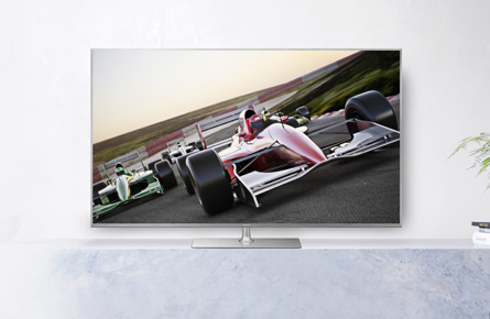 Fernseher zeigt Motorsport