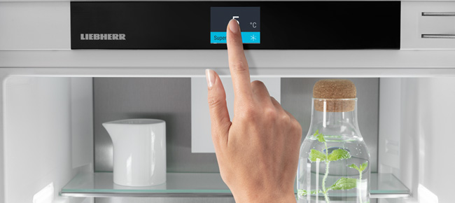 Fingertipp gesteuertes Display