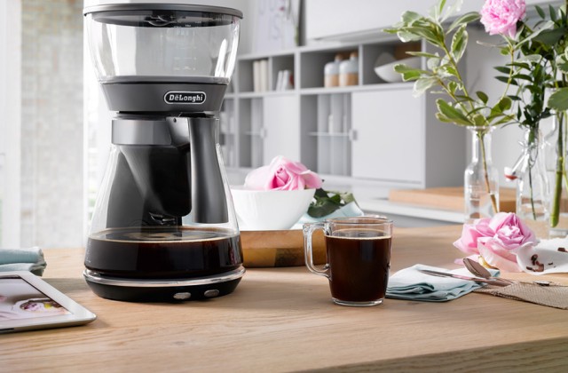 Vorschaubild für den Artikel „Symbiose von Tradition und Moderne: Filterkaffeegenuss mit Clessidra“