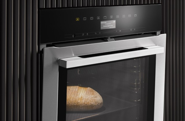 Vorschaubild für den Artikel „Mit Miele Food View und Taste Control 100%ige Kontrolle im Backofen“