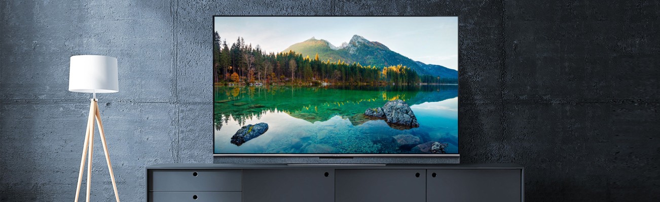 Kopfzeilenbild für die Seite „Metz blue: MUC8001: Der supersmarte 4K-Allrounder“