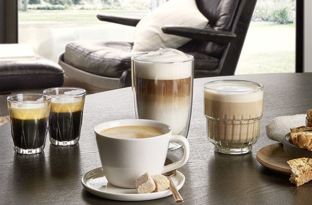 Vorschaubild für den Artikel „Ob Kalt- oder Heißgetränk: Der Siemens Kaffeevollautomat EQ700 integral“